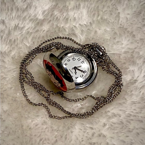Betty Boop Pocket Watch - Picture 2 of 2